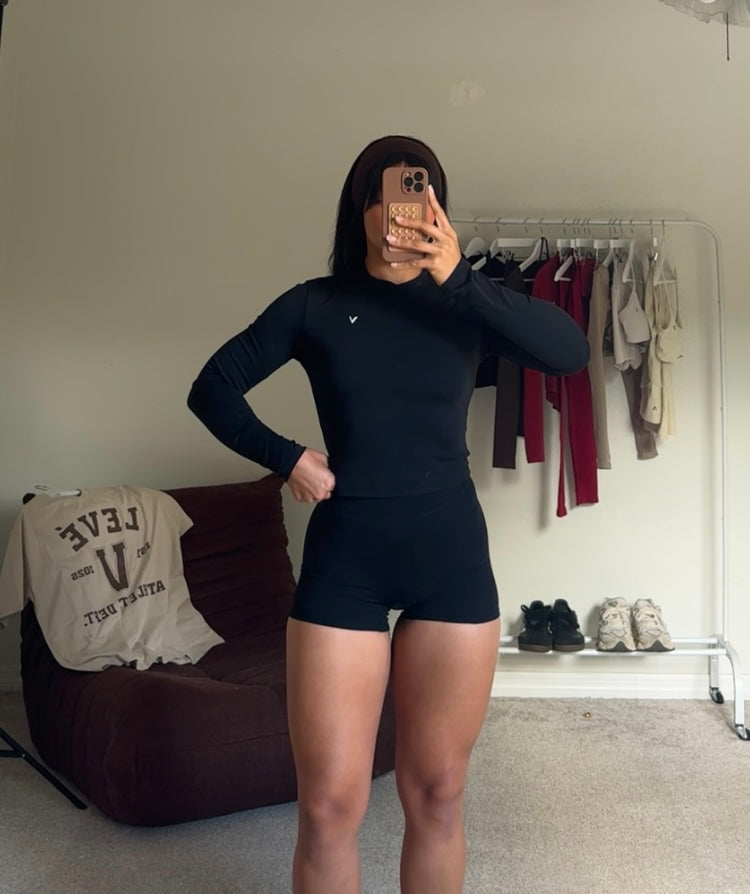 I’m Levé Long Sleeve Top